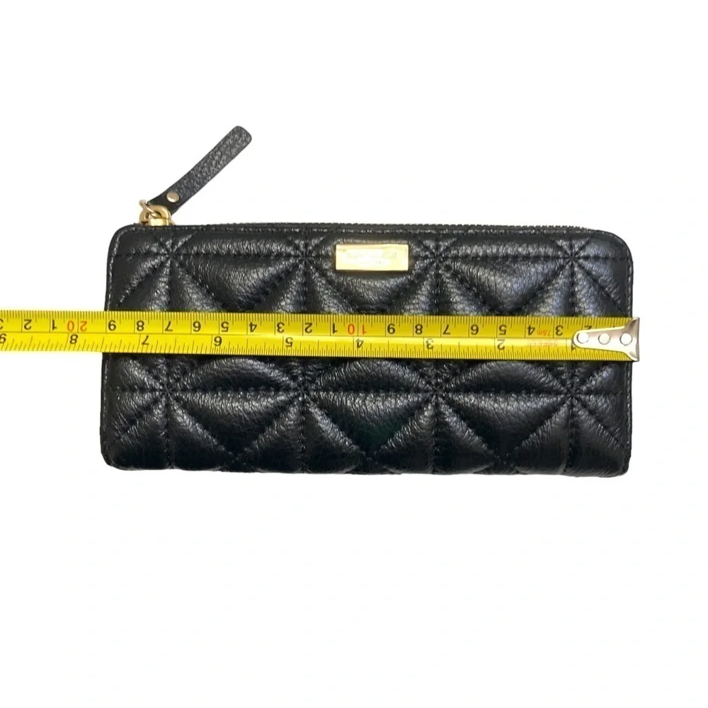 Kate spade quilted black leather Accordion zipper wallet